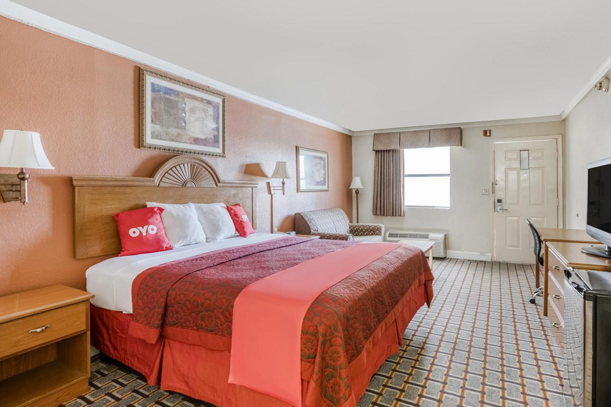Hotel Oyo La Hwy 165