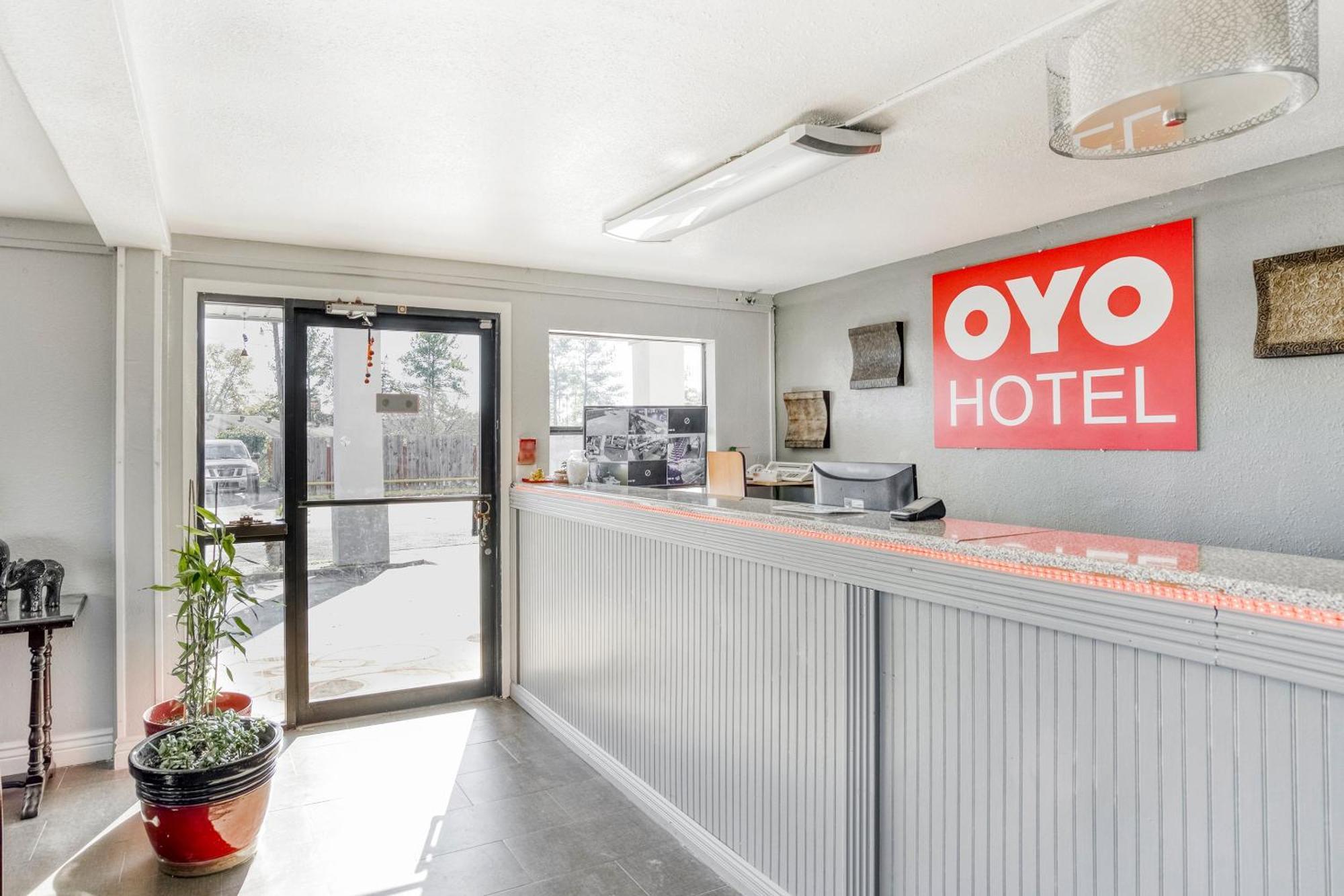 Hotel Oyo La Hwy 165 Pineville